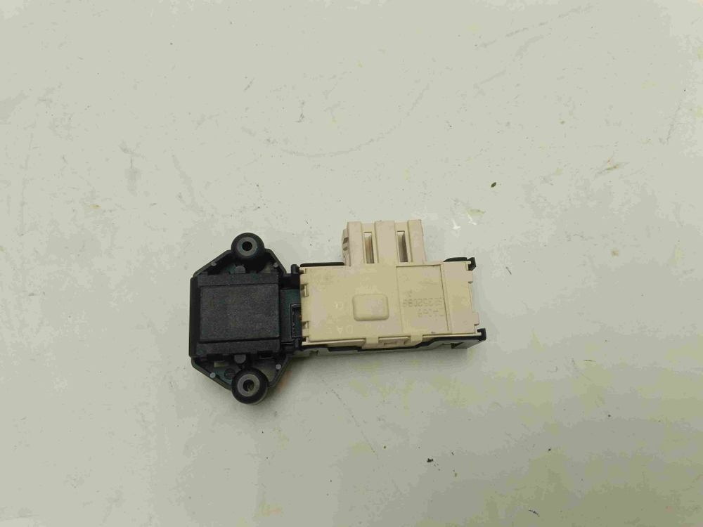 WF6528S7W кт226 Блокировка люка для стиральной машины Samsung DA-06982352088 б/у