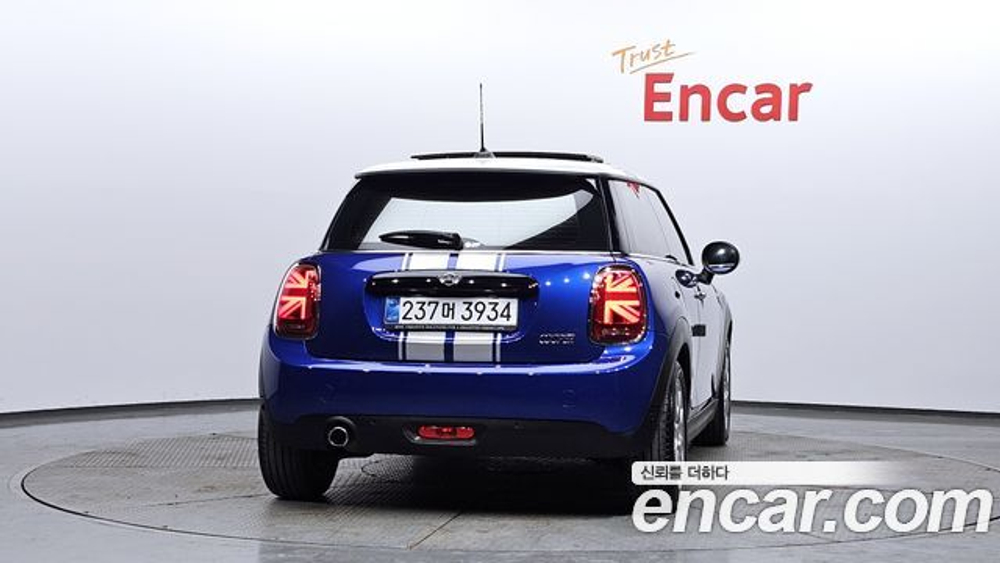 Mini Cooper HIGH — 2021