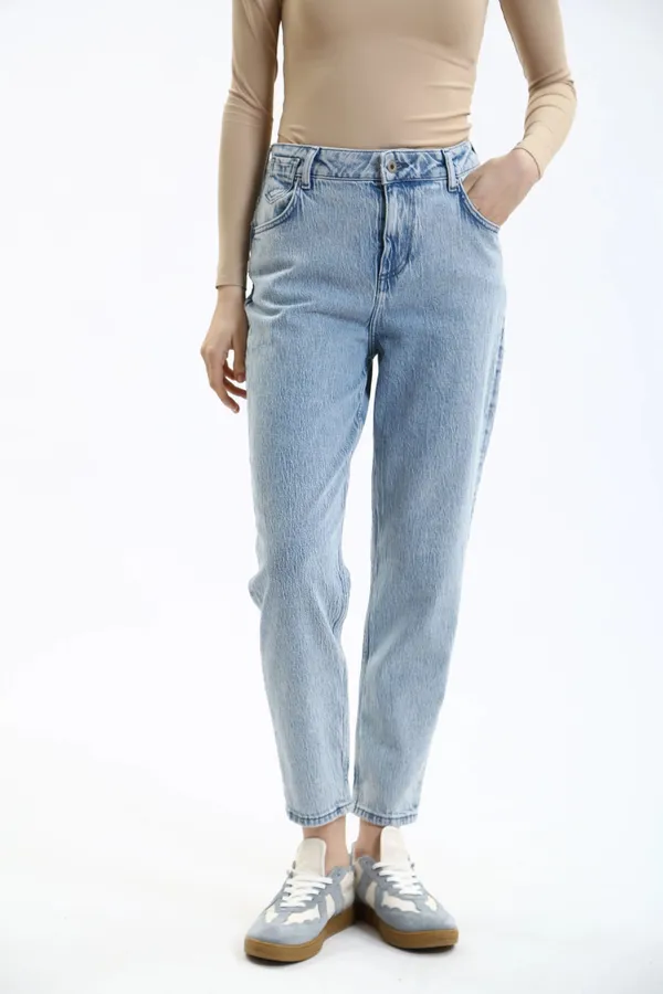 Джинсы женские MUSTANG Style Charlotte Tapered