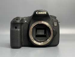 Canon 60D 23500 кадров Скол на экране