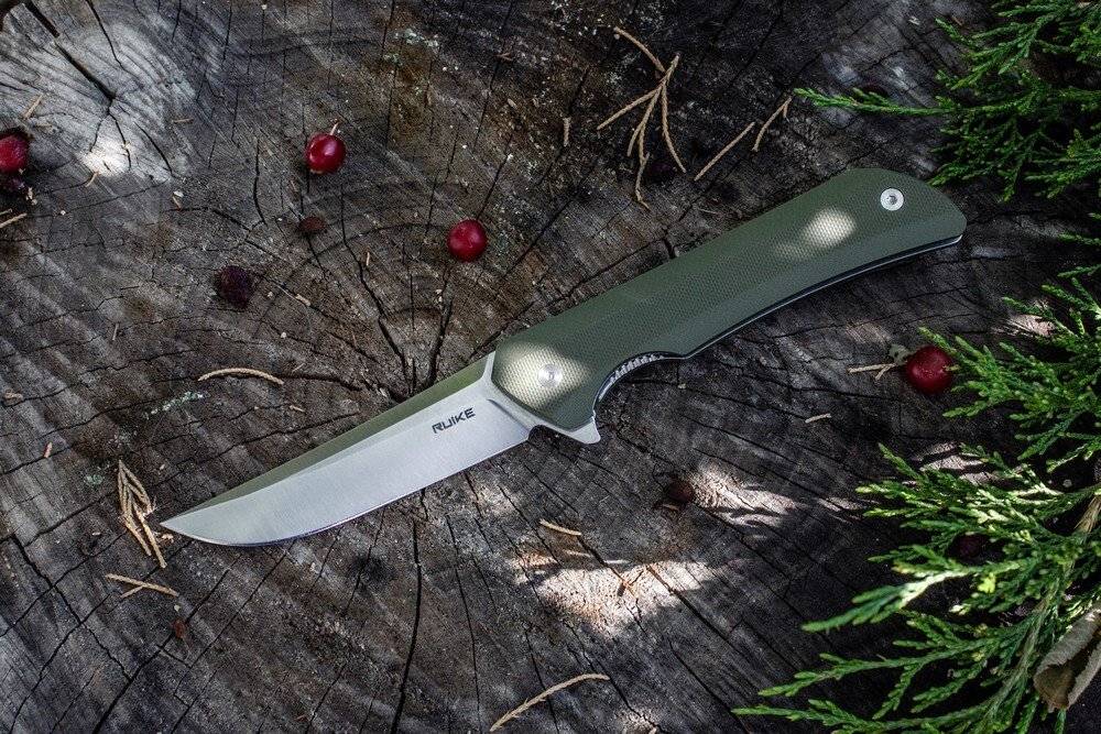 Нож Ruike Hussar P121 зеленый, P121-G