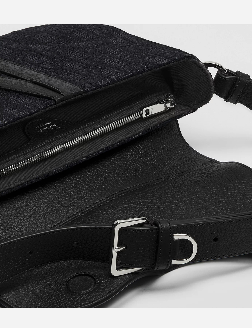 Сумка Dior Saddle Bag "Black Grained Taurillon"
