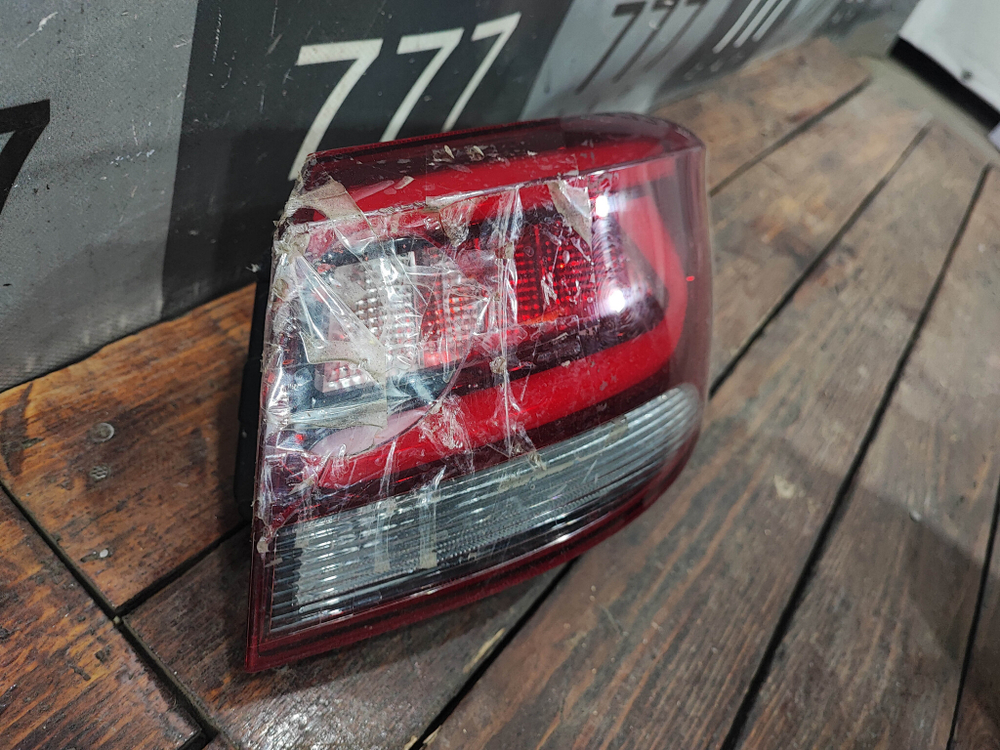 Фонарь задний правый LED Kia Rio 4 (FB) 17-20 Б/У Оригинал 92402H0100