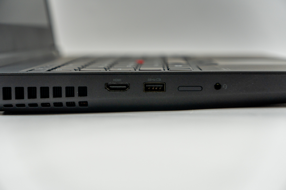 Ноутбук Lenovo ThinkPad P15 Gen 2 ( i9-11950H / RTX A4000 8GB )
