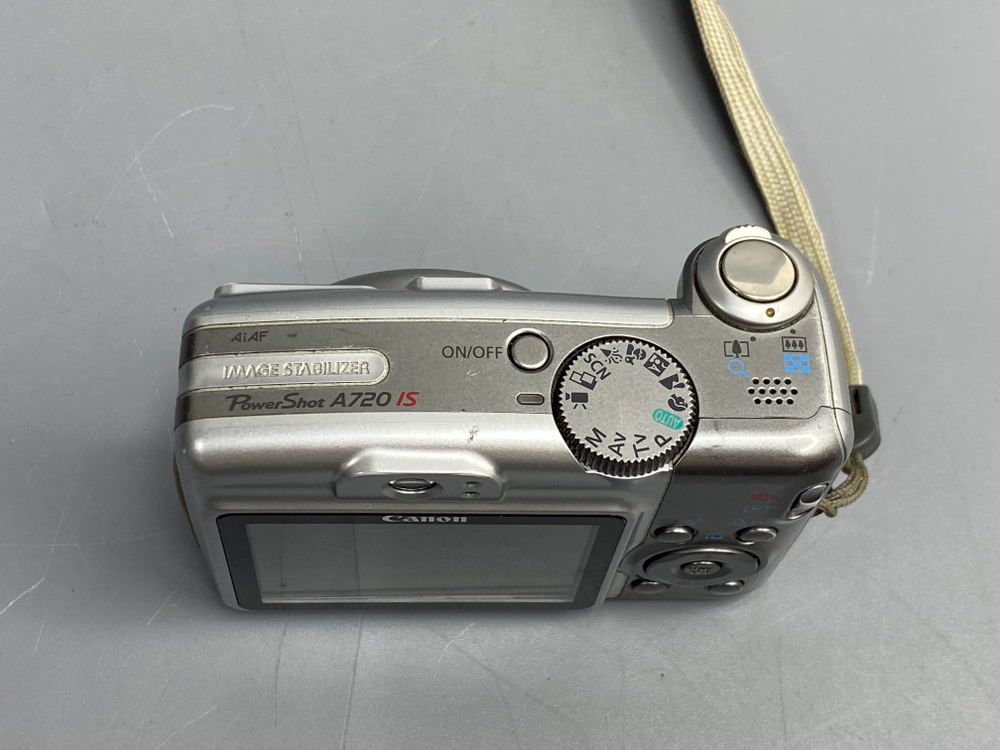 Canon PowerShot A720 IS