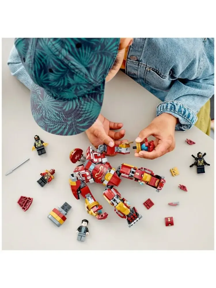 Конструктор LEGO Marvel 76247 Халкбастер: битва за Ваканду