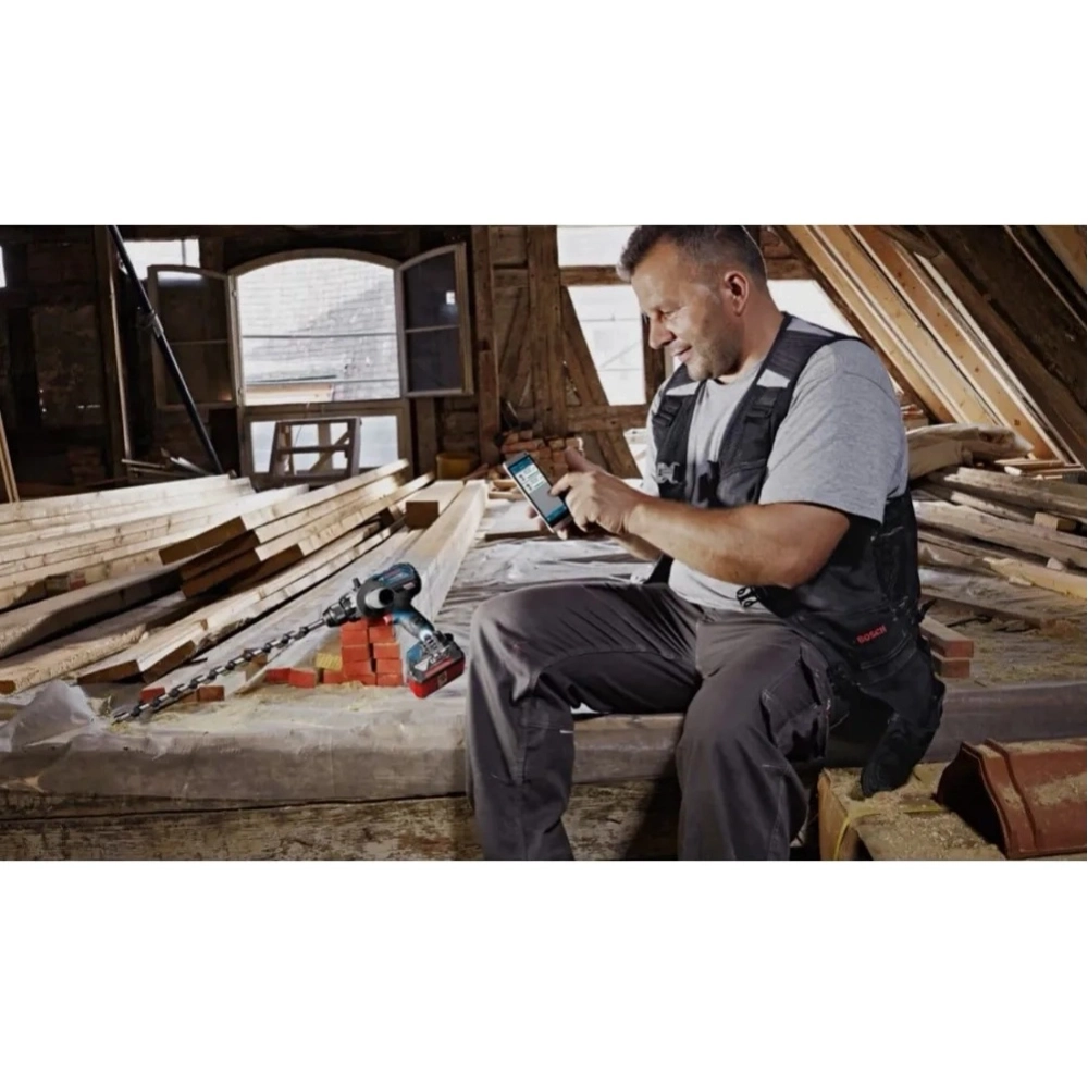 Дрель-шуруповерт Bosch GSR 18V-110 аккум. патрон:быстрозажимной (кейс в комплекте) (06019G010C)