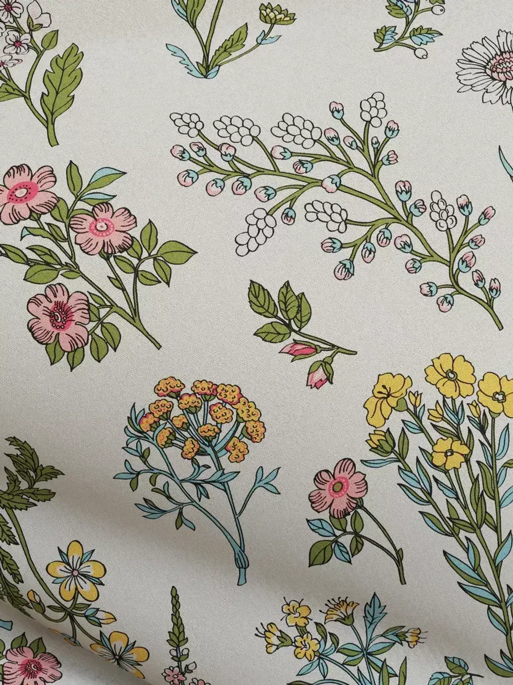 Постельное белье "Botany" семейное наволочки 50х70 2шт Простынь на резинке 160х200 см Пододеяльник 145х215 см(2шт) Сказка сатин