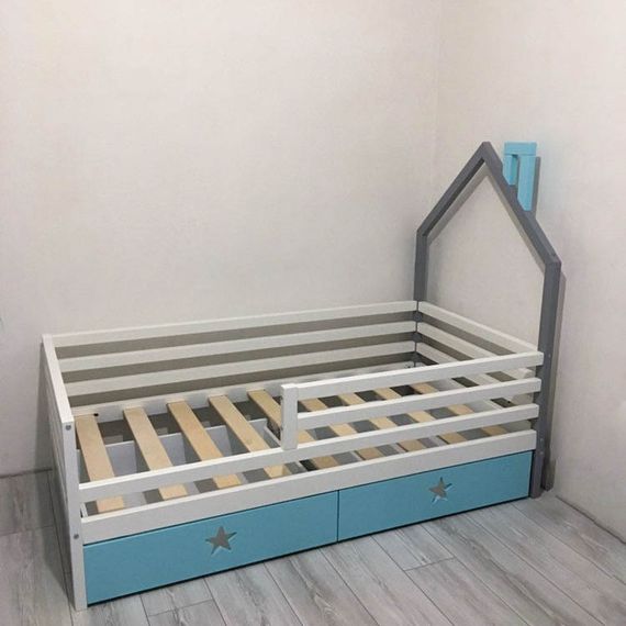 Детская кроватка Туко (Tuko) из массива бука