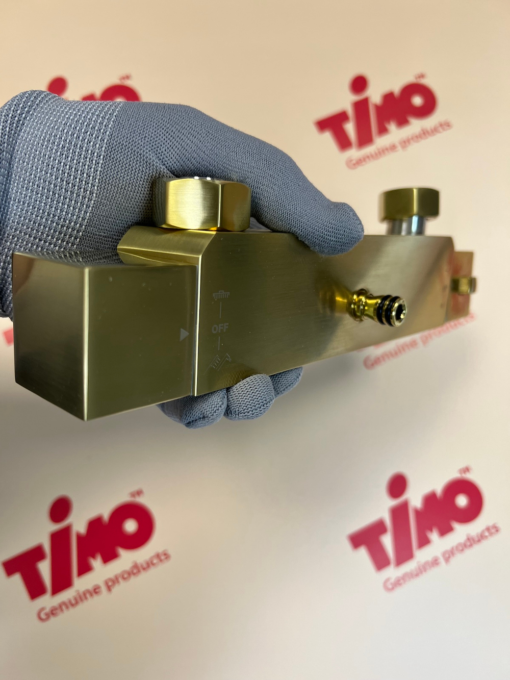 Душевая система с термостатом Tetra-Thermo SX-0169/17 Золото матовое
