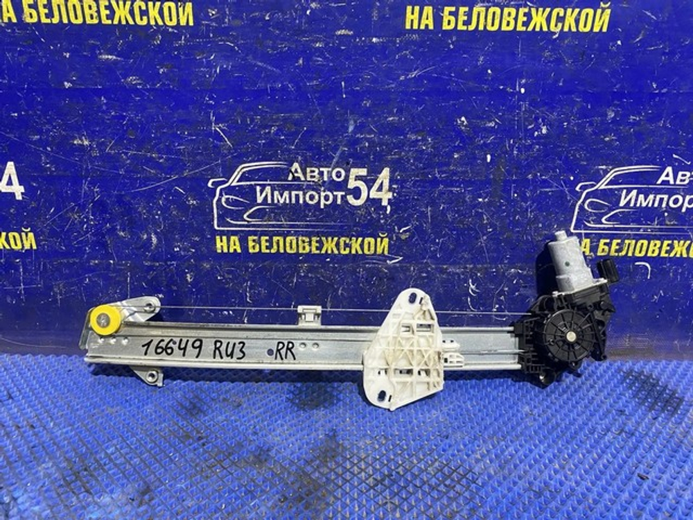 Стеклоподъемник задний правый Honda VEZEL 2013-2018