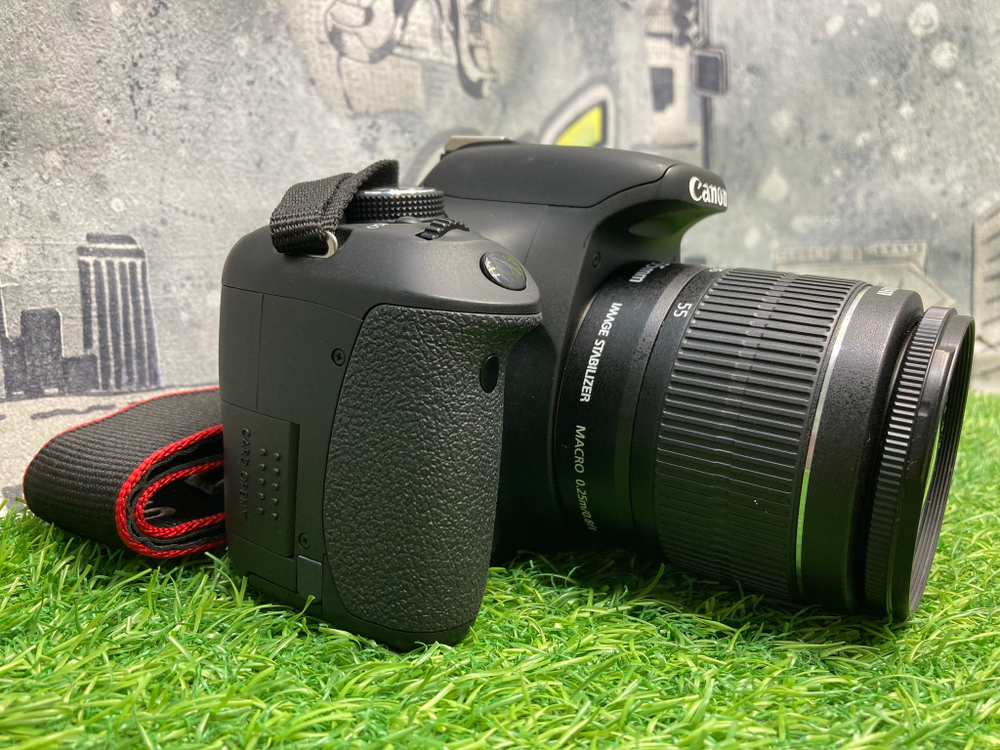 Canon 600D kit 18-55mm 3.5-5.6 IS II 1.500 кадров