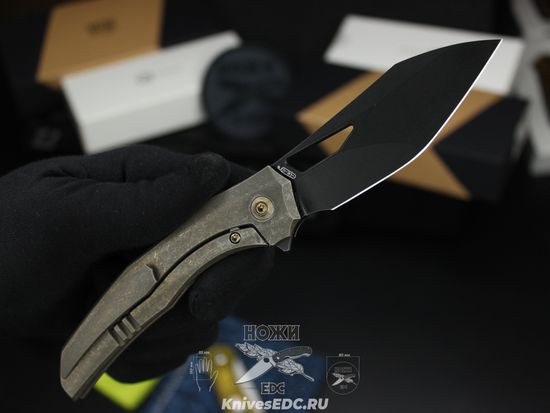 Нож складной WE Knife Ignio WE22042B-2 сталь клинка CPM-20CV, рукоять титан