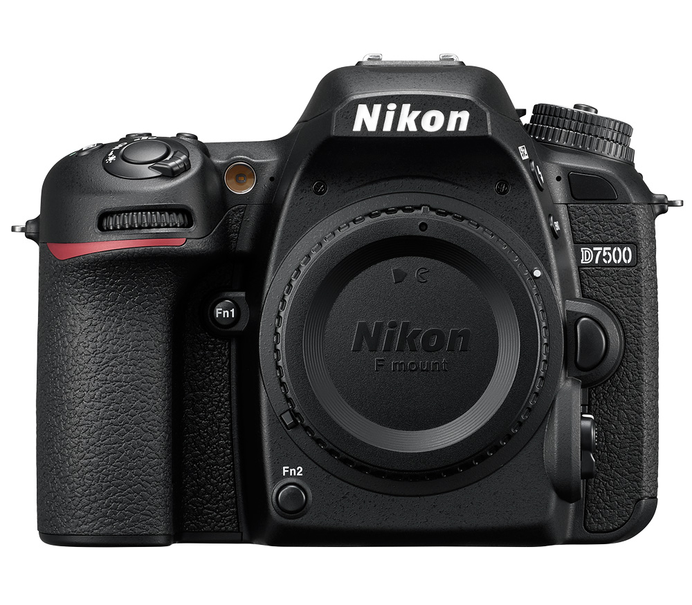 Зеркальный фотоаппарат Nikon D7500 Kit 18-140mm VR DX