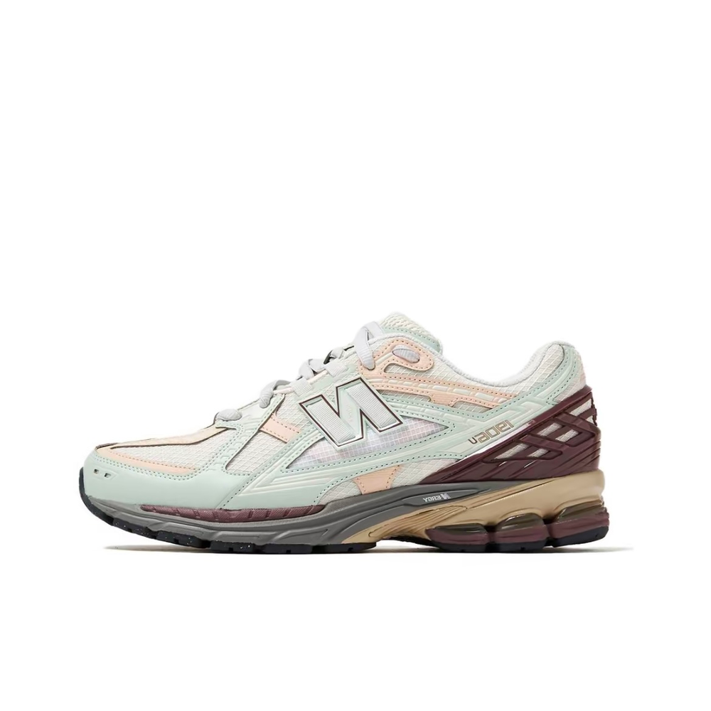 New Balance 1906R "Clay Ash"