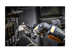 Аккумуляторный реноватор Dewalt DCS356NT, 18 В, 20000 кол/мин, без АКБ и ЗУ, в кейсе TSTAK DCS356NT-XJ