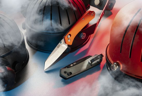 Нож скл."YIPPER", ст.MAGNACUT,кл.StoneWash, рук.оранж.G10,отверств.д/темляка,клипса,чехол сумка