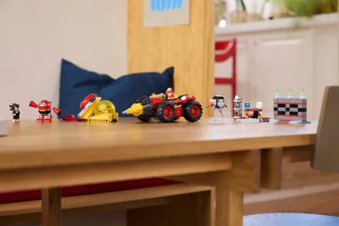 Конструктор LEGO Sonic the Hedgehog 76999 Super Sonic против Egg Drillster