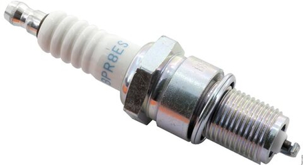 Свеча зажигания BPR8ES 3923 NGK Япония
