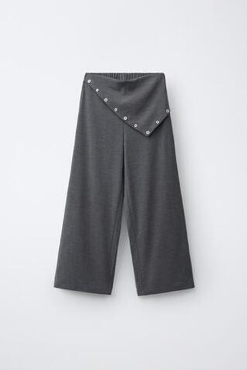 ZARA БРЮКИ WIDE LEG С ПУГОВИЦАМИ, СЕРЫЙ