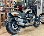 Harley-Davidson Softail Fat Bob 114 (White Sand Pearl) 