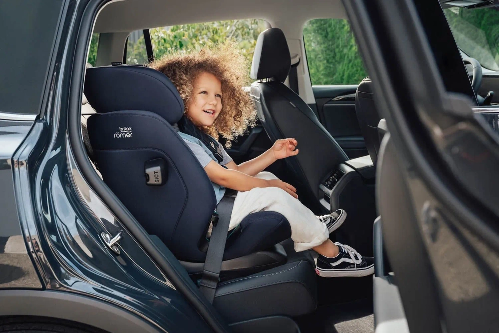 Автокресло 1/2/3 Britax Roemer ADVANSAFIX PRO LUX Warm Caramel,от 15 месяцев до 12 лет, 9-36 кг, isofix, карамель