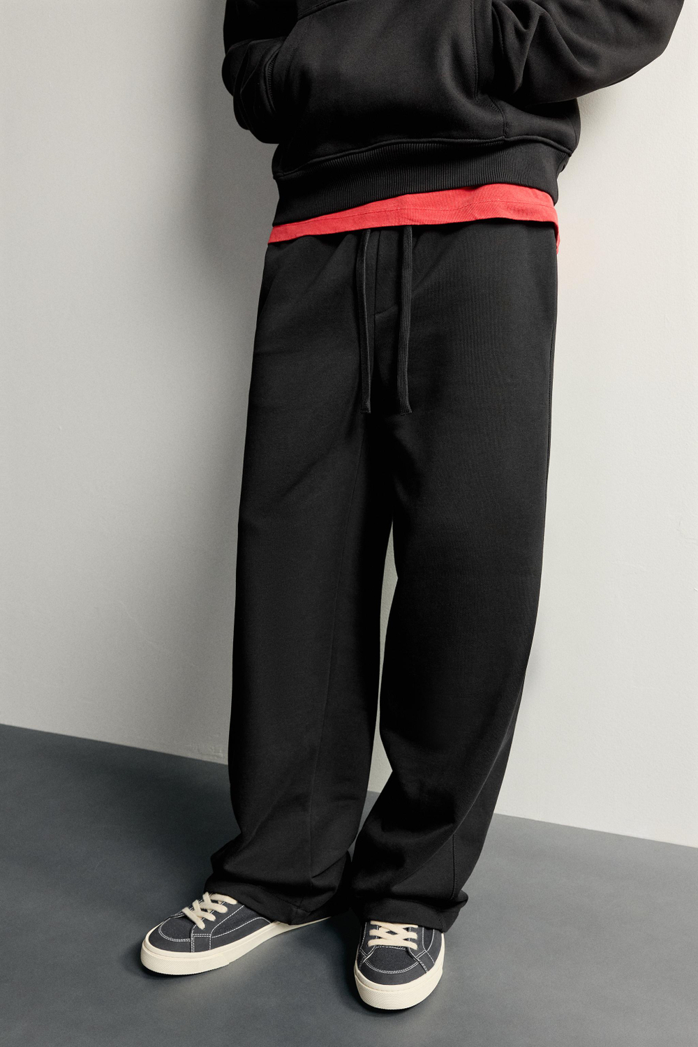 БАЗОВЫЕ СПОРТИВНЫЕ БРЮКИ LOOSE FIT — ZARA