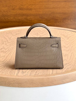 Сумка Hermes Kelly 19 из кожи крокодила