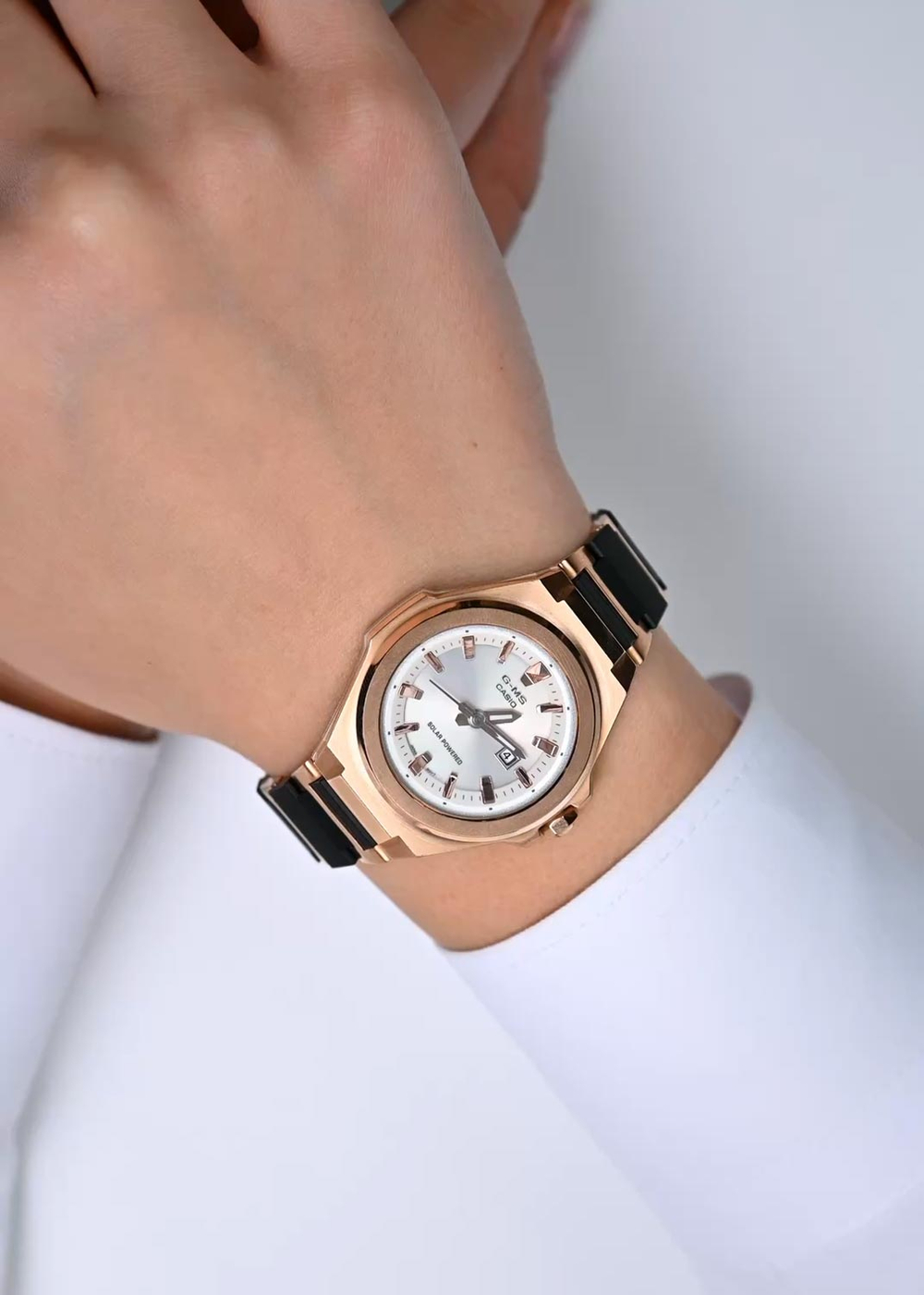 Часы Casio MSG-S500CG-1A
