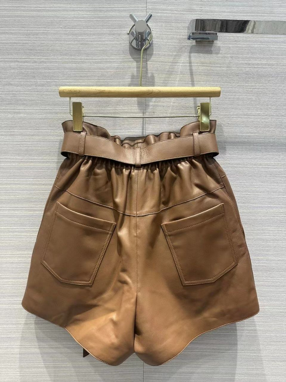 Шорты Hermes