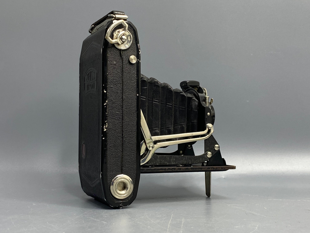 Carl Zeiss ikon Ercono 6x9 см