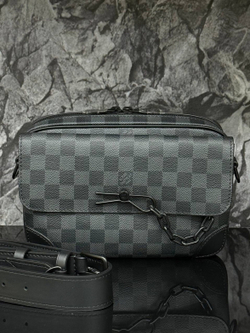 Сумка через плечо Louis Vuitton