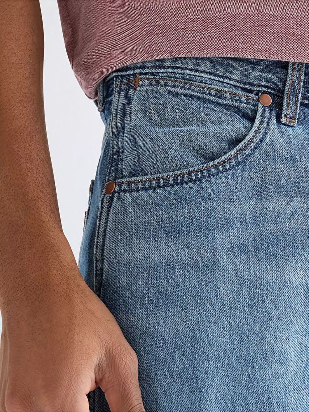 Джинсы мужские WRANGLER FRONTIER STORM CLOUD
