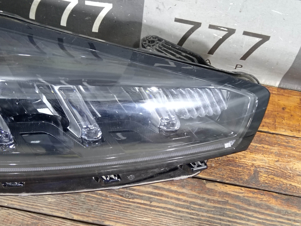 Фара правая LED Chery Tiggo 7 Pro Max 22-нв Б/У Оригинал 605000627AB