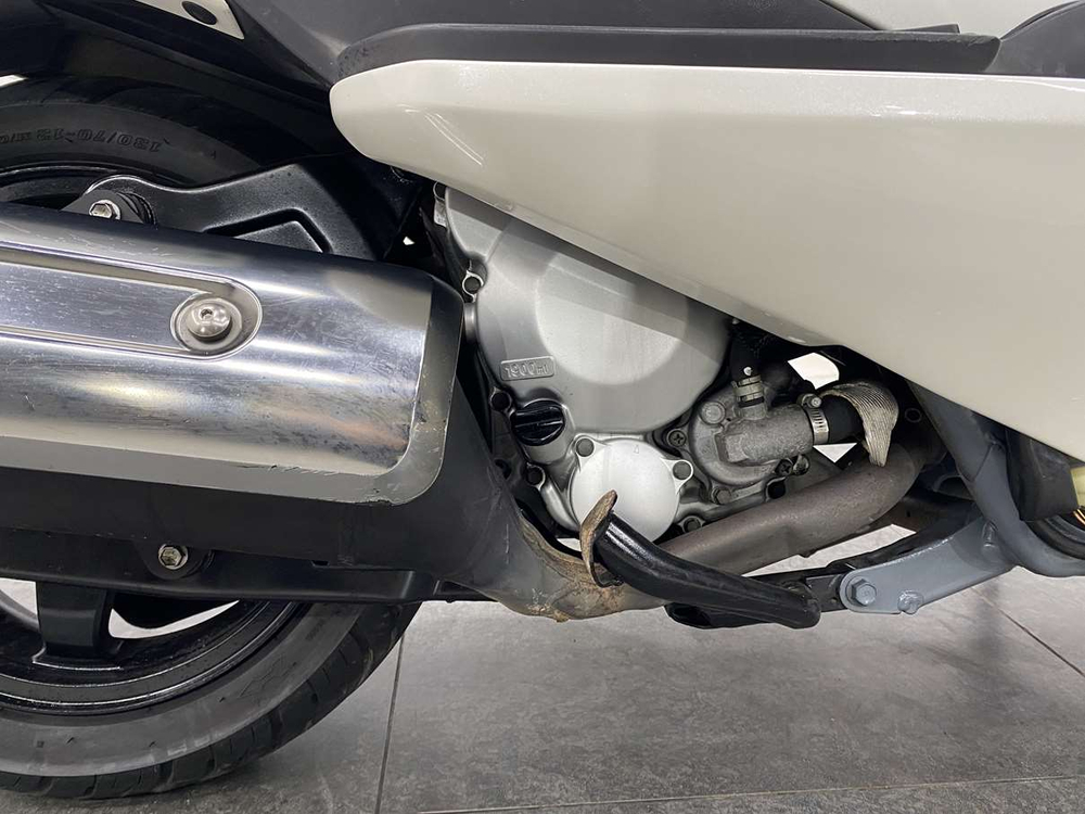 Suzuki Skywave 400 , 2006