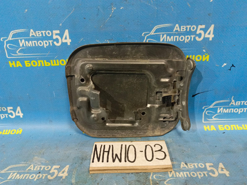Лючок бензобака TOYOTA PRIUS 1999