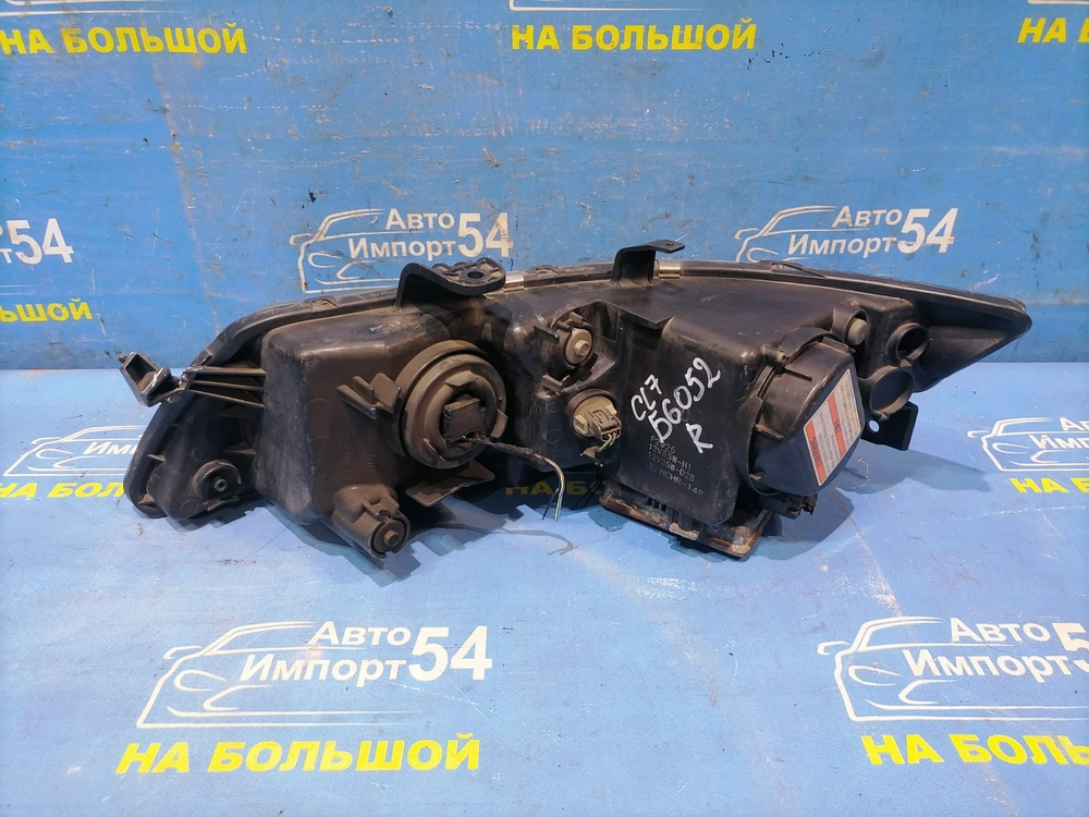 Фара передняя правая Honda ACCORD 2002-2005