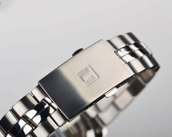 Наручные часы Tissot PR 100 Titanium T101.410.44.061.00