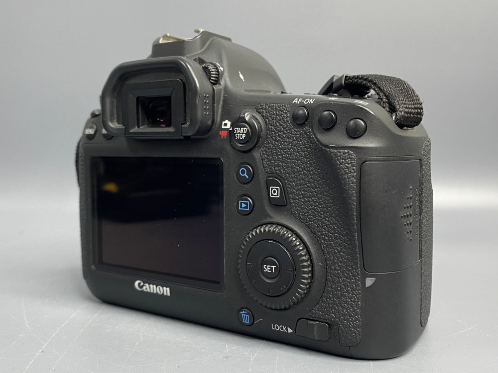 Canon EOS 6D, 9.500 кадров
