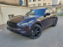 Решетка радиатора 2017 хром Infiniti QX70 FX37 FX50 FX30d
