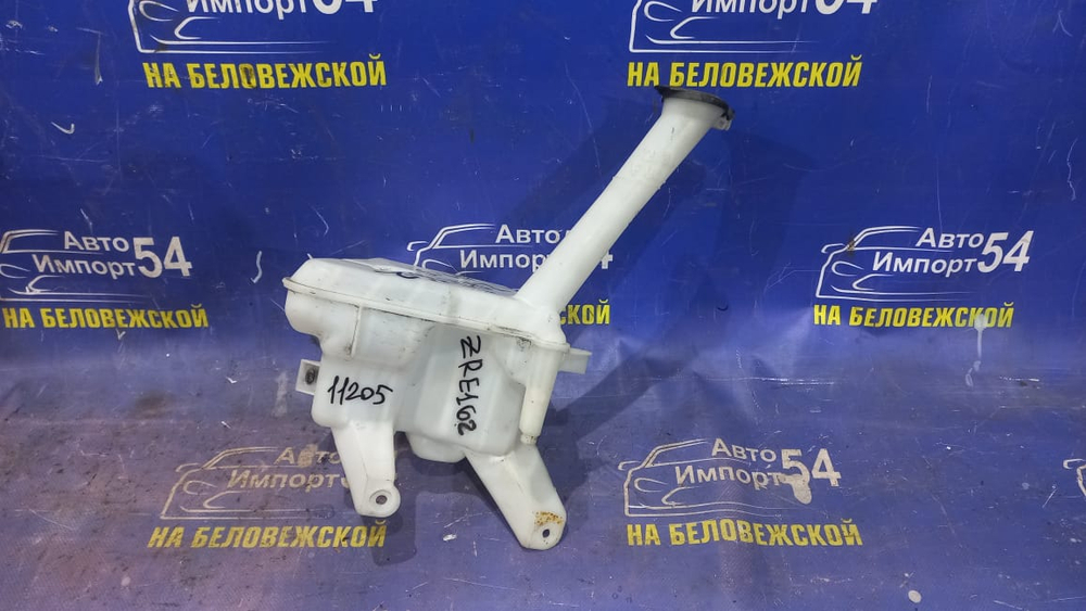 Бачок омывателя TOYOTA FIELDER 2012-2019
