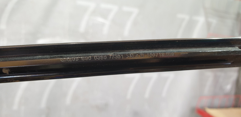 Молдинг двери задней левой Mercedes C (W205) 14-23 Б/У Оригинал A2056900380