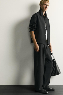 ZARA БРЮКИ RELAXED FIT СО СКЛАДКАМИ, ЧЕРНЫЙ