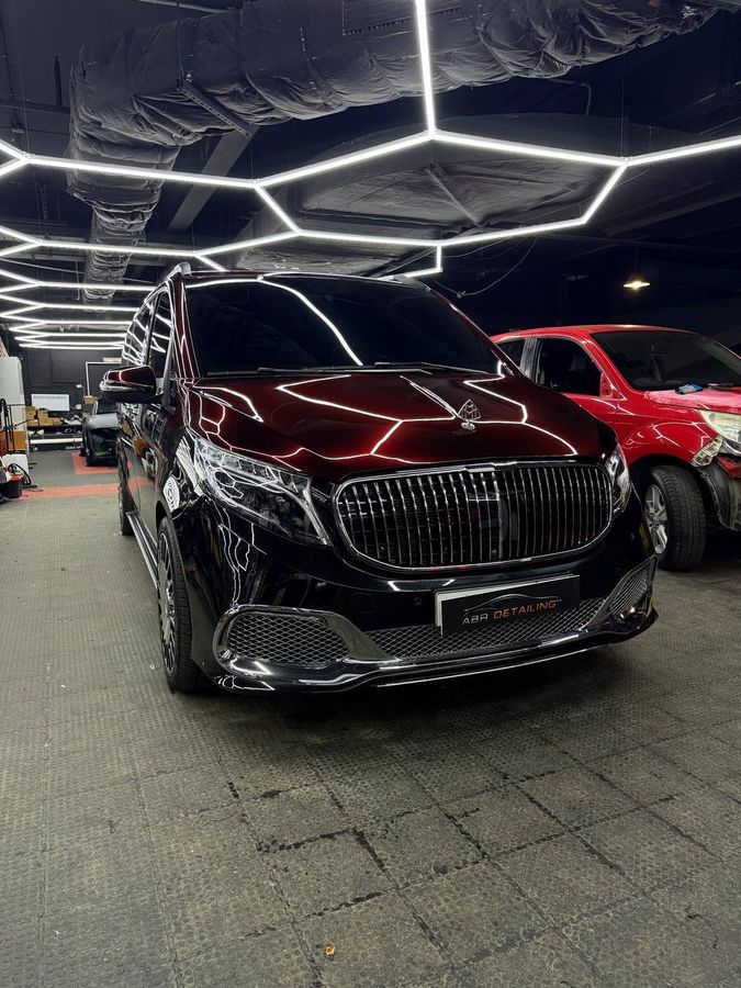 Mercedes V-class в цветной полиуретан Carbins Color PPF  Black Rose TPU SP-17