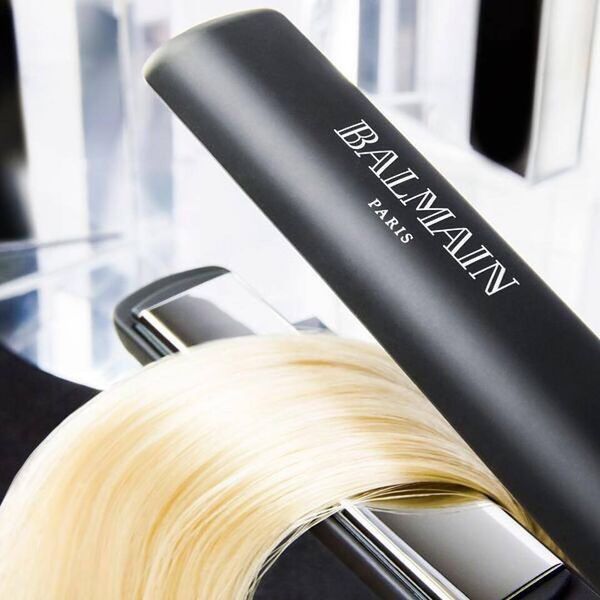 Balmain Hair Couture Universal Cordless Straightener: Ваш Беспроводной Путь к Идеальной Укладке