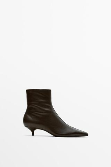Massimo Dutti Кожаные ботильоны на низком каблуке, коричневый