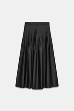 Маленькая девочка, маленькая девочка, маленькая девочка - ZARA