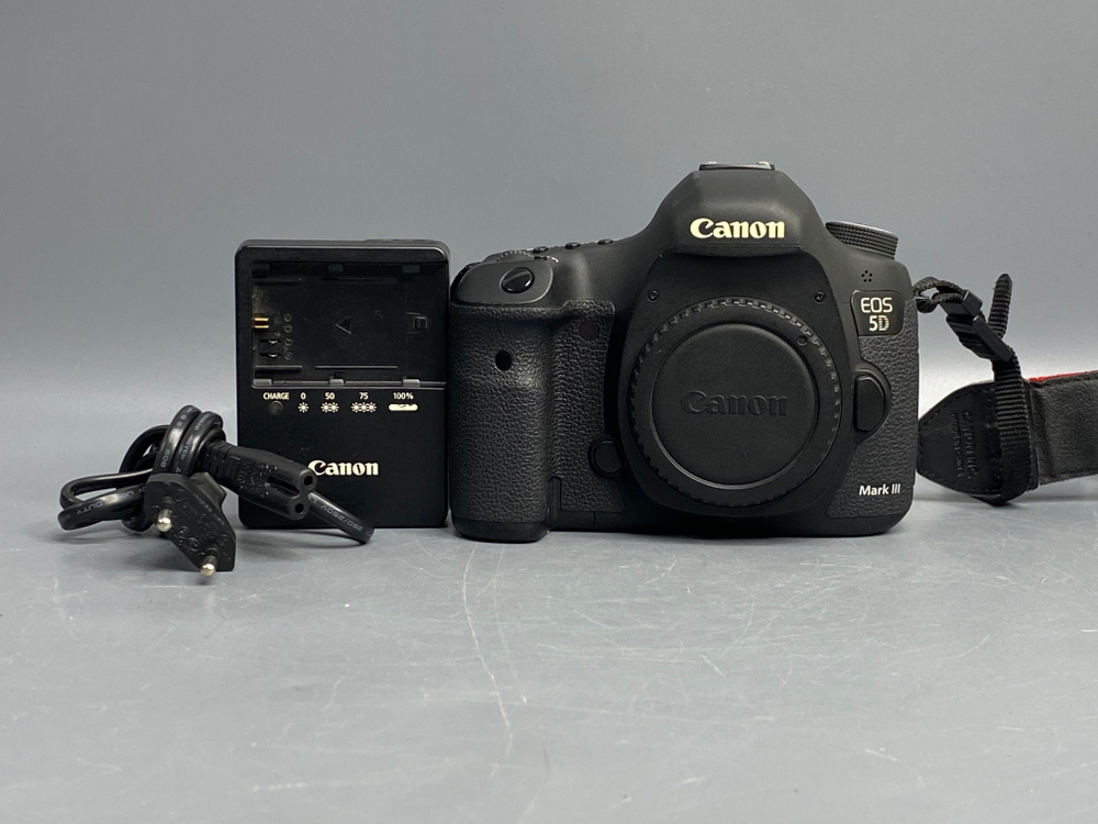 Canon EOS 5D Mark III 34.000 кадров