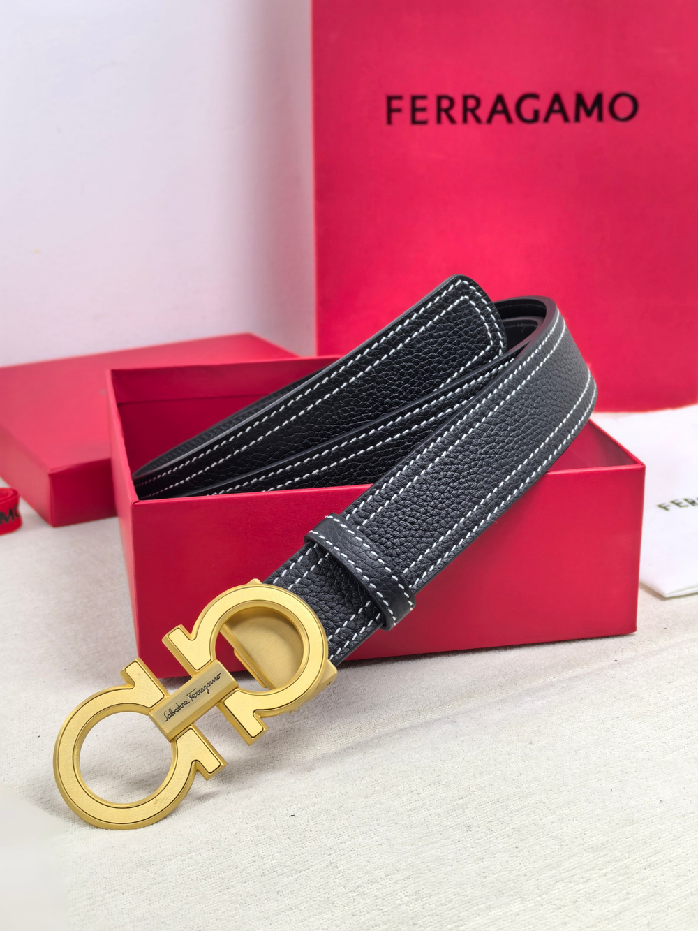 Ремень из зернистой телячьей кожи