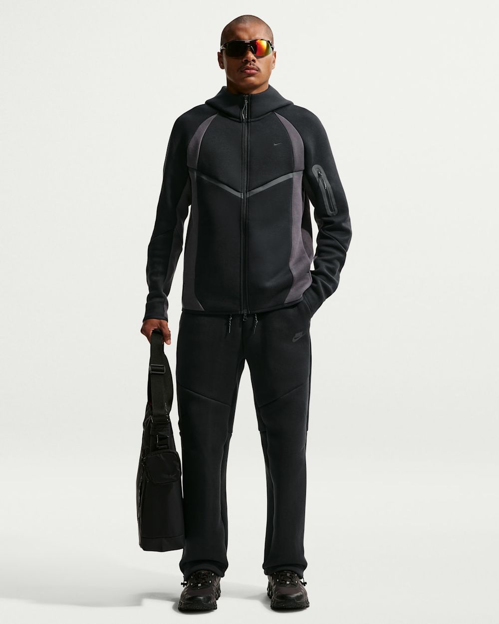 Брюки спортивные мужские NIKE M NK TECH FLC OH PANT